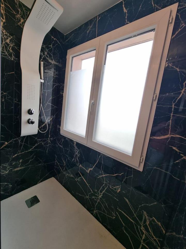 Grand Appartement 3 Chambres Disney - Paris - 82M2 马恩河畔讷伊 外观 照片